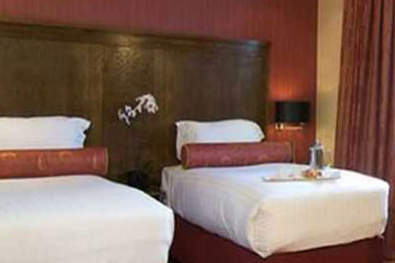 Park Avenue Hotel Belfast — rooms and atmosphere