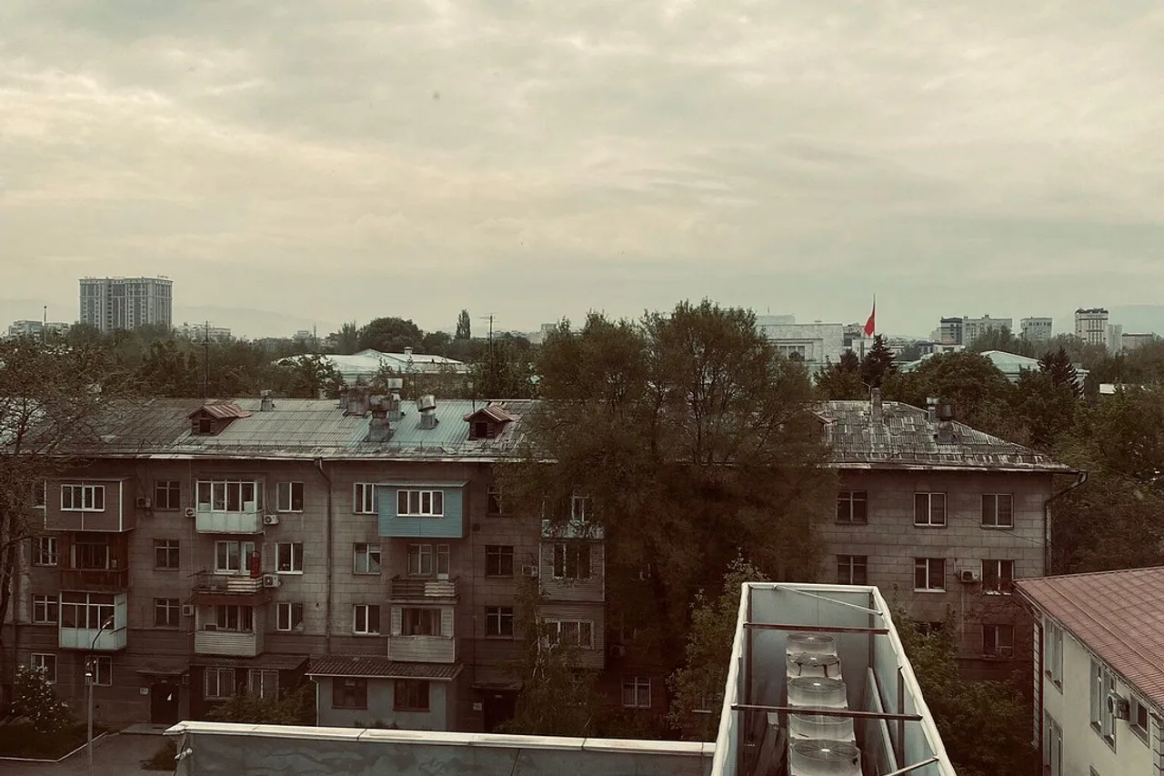 Park Hotel Bishkek — ภาพห้องพักและบรรยากาศ