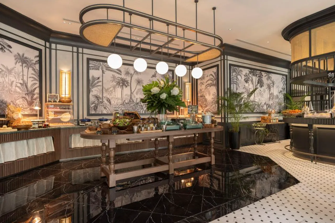 The Robertson House by The Crest Collection — rooms and atmosphere