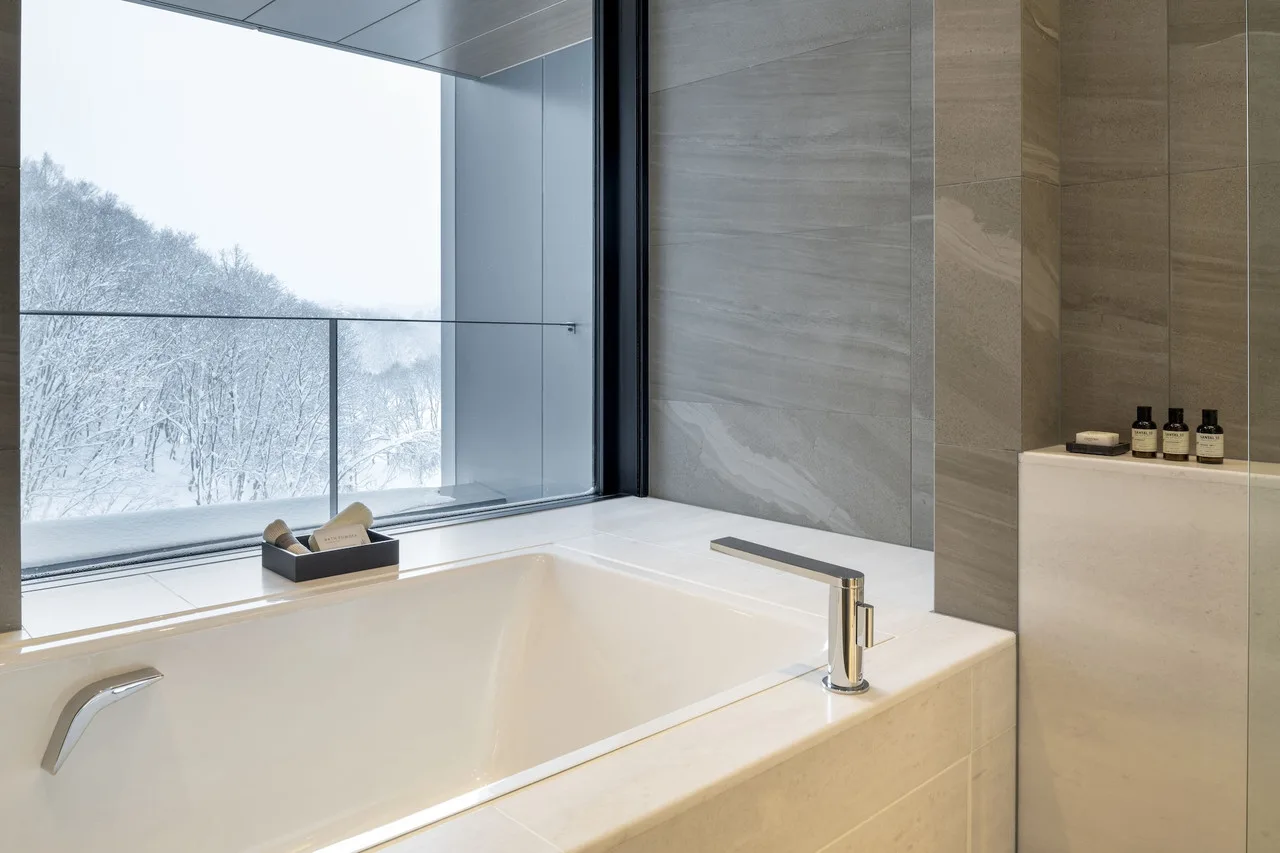 Park Hyatt Niseko Hanazono — rooms and atmosphere