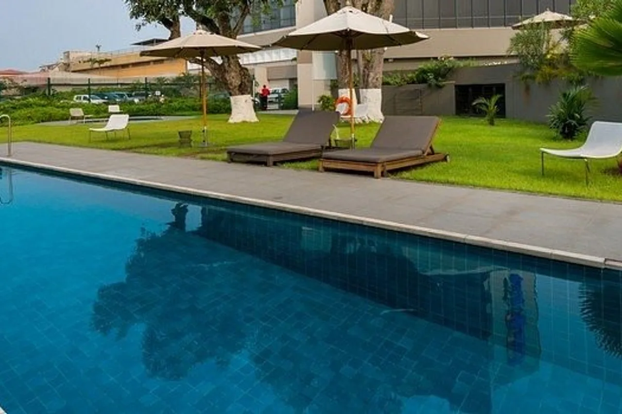 Park Inn by Radisson Libreville — โรงแรมในลีเบรอวีล