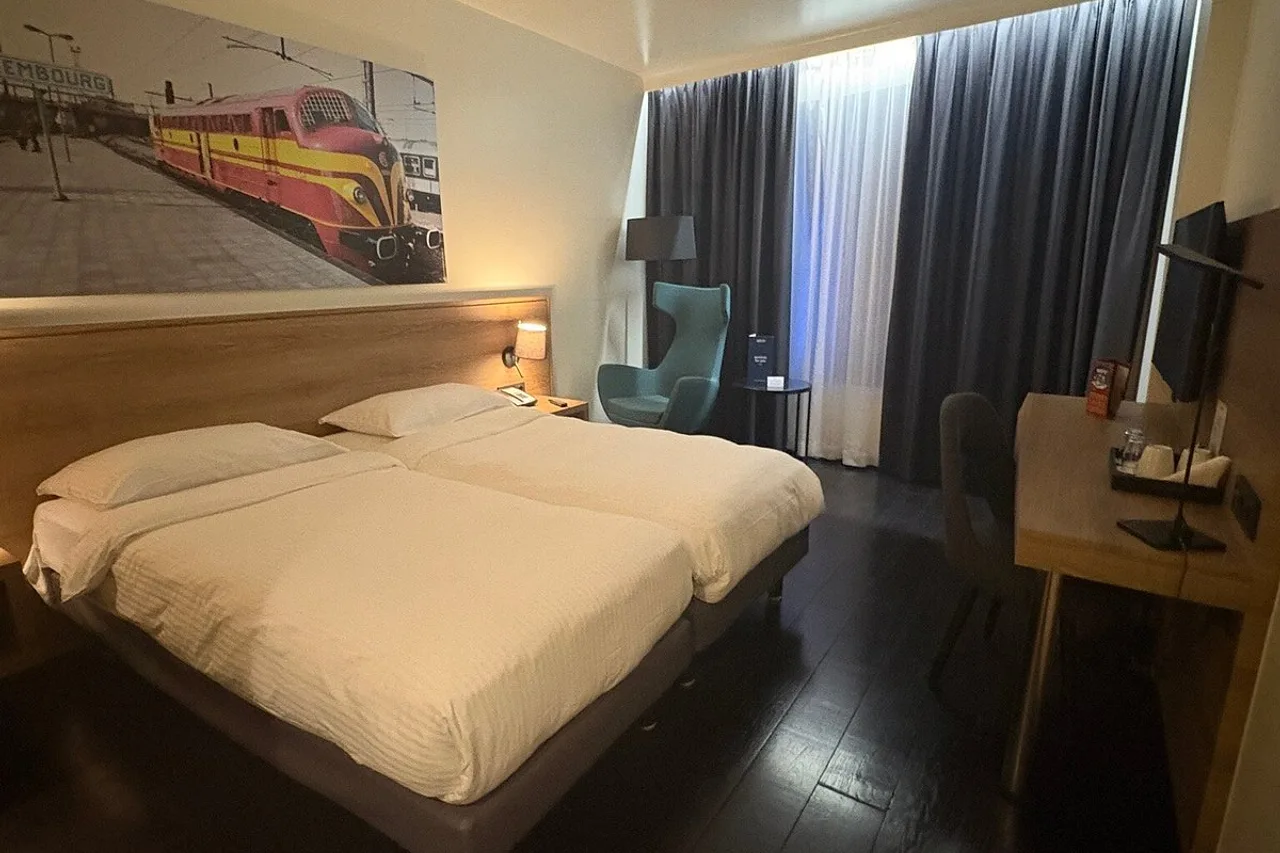Park Inn by Radisson Luxembourg City — ภาพห้องพักและบรรยากาศ