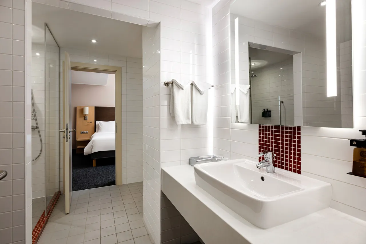 Park Inn by Radisson Sochi City Centre — rooms and atmosphere