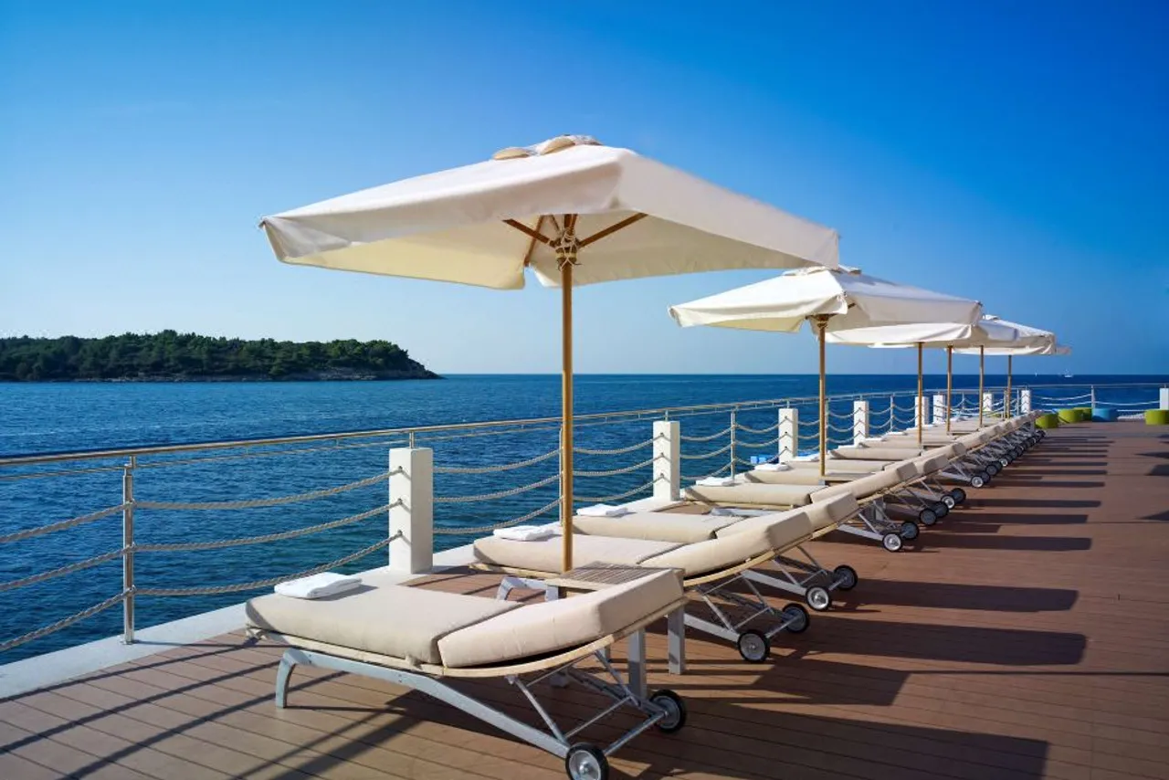 Park Plaza Histria Pula — ภาพห้องพักและบรรยากาศ
