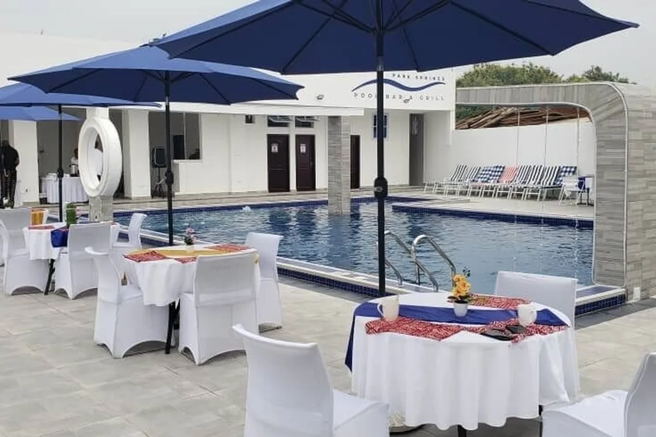 Park Springs Hotel — ภาพห้องพักและบรรยากาศ