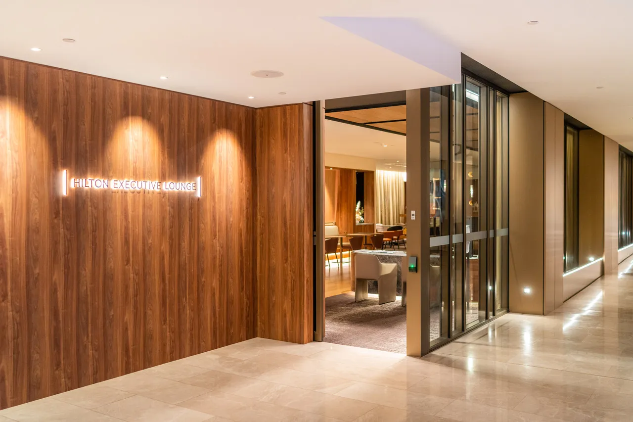 Parmelia Hilton Perth — rooms and atmosphere