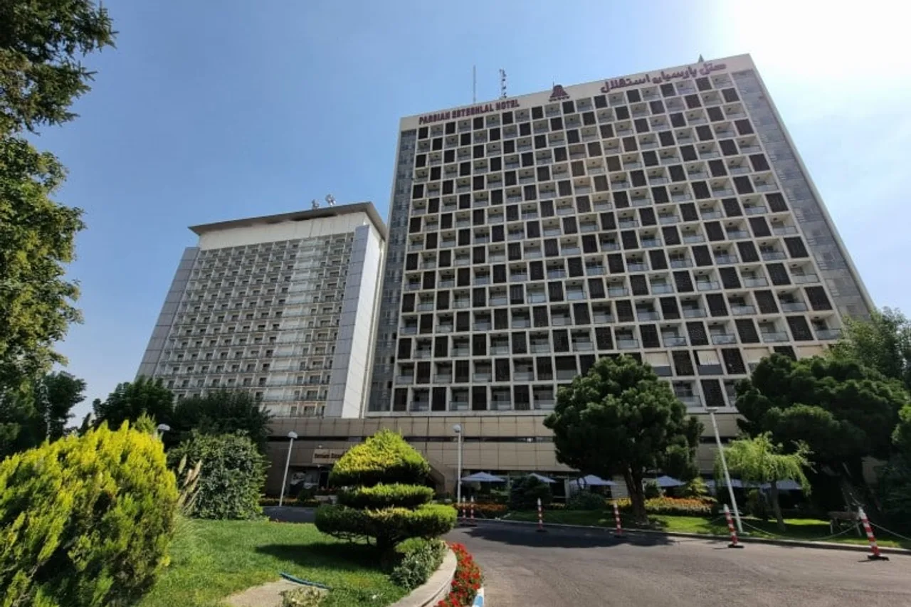 Parsian Esteghlal International Hotel — โรงแรมในเตหะราน