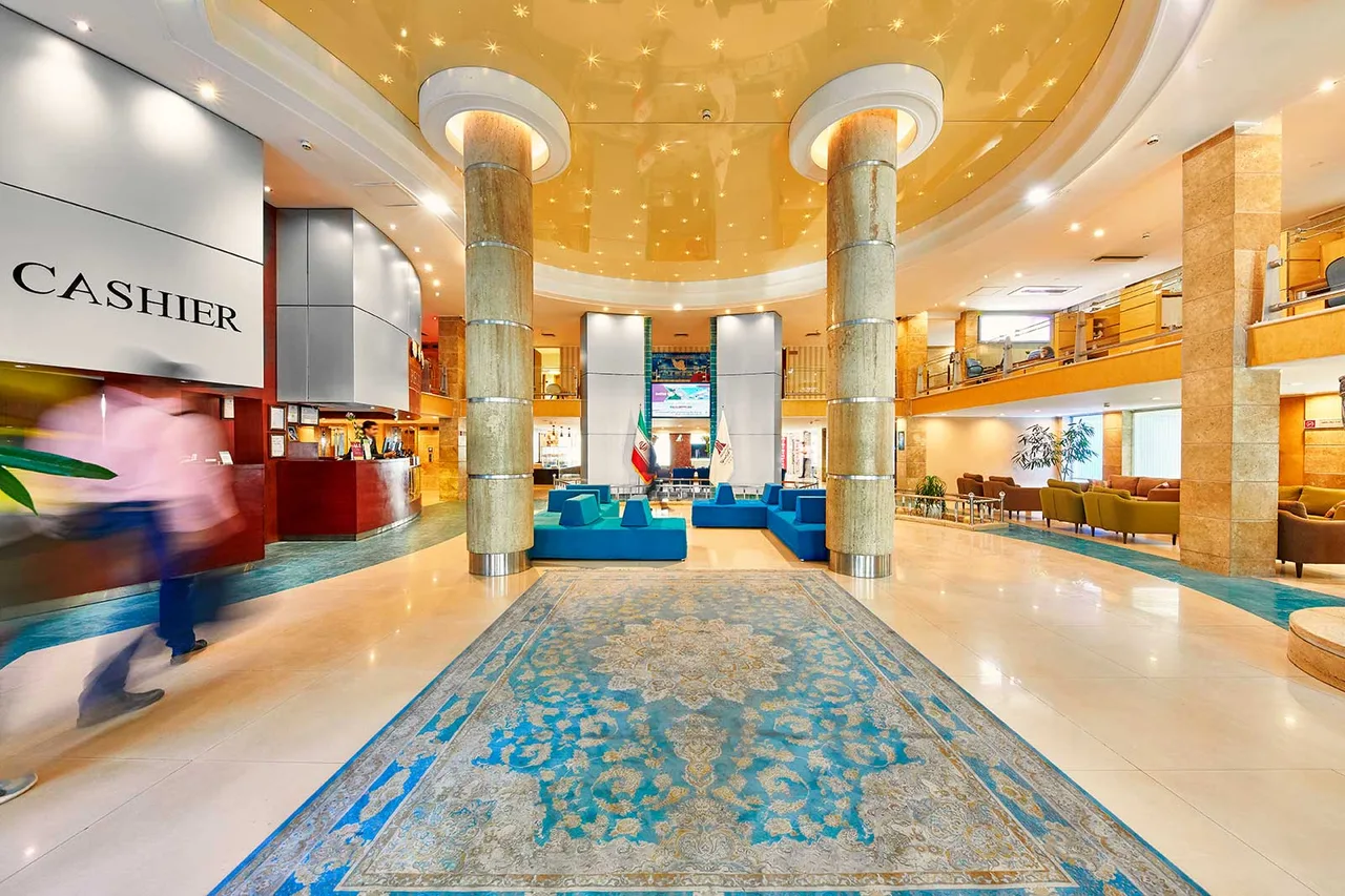 Parsian Kowsar Hotel Isfahan — อิสฟาฮาน