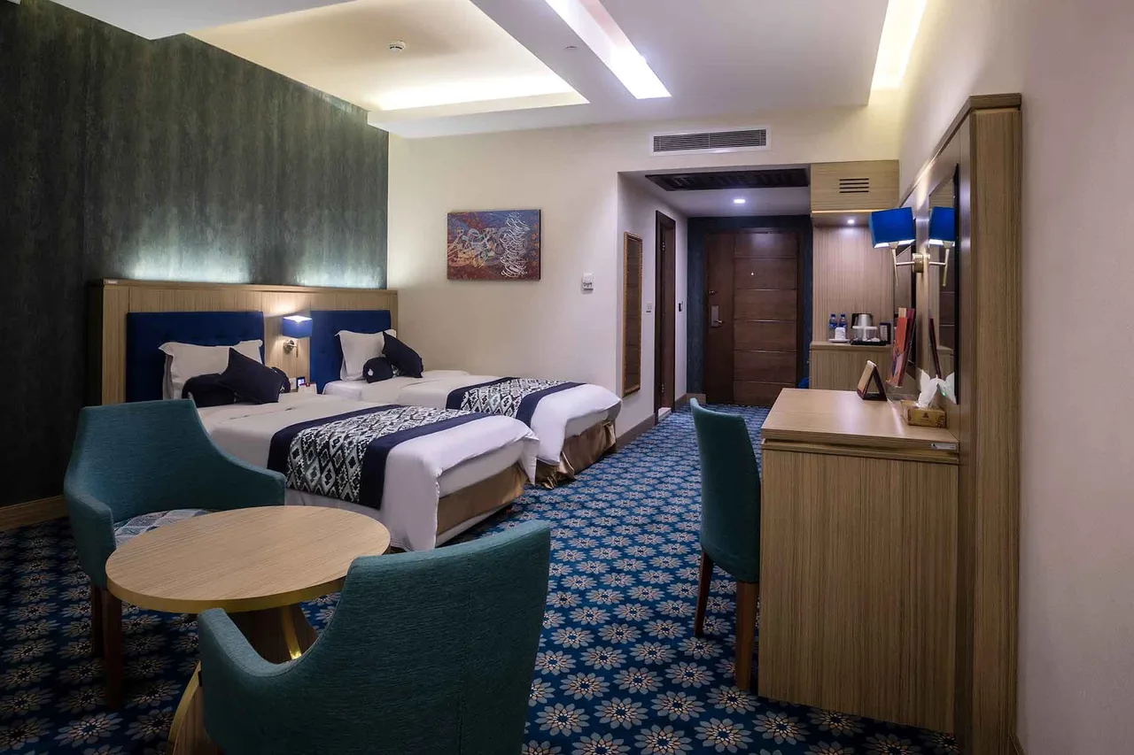 Parsian Kowsar Hotel Isfahan — ภาพห้องพักและบรรยากาศ