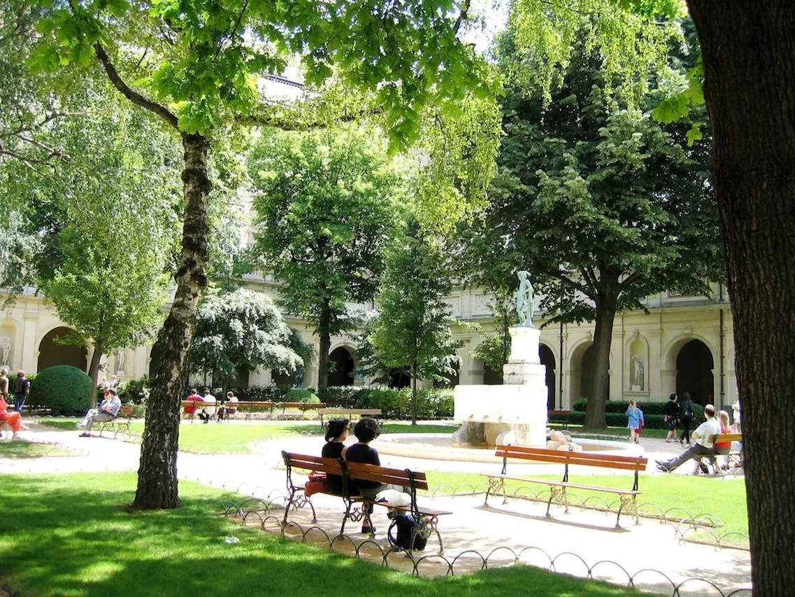 Part Dieu Charial Suites & Chambres — rooms and atmosphere