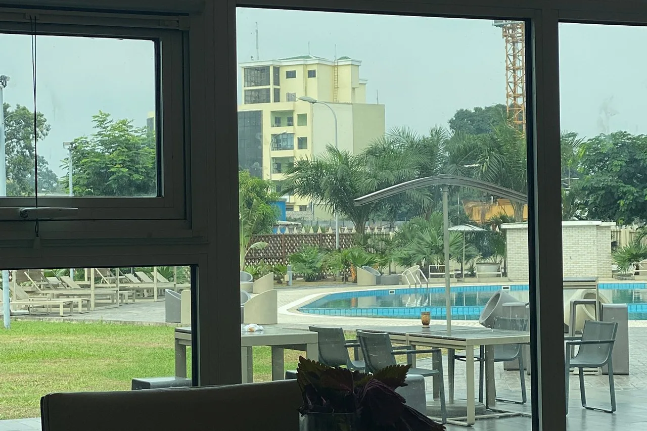 Pefaco Hotel Maya Maya — โรงแรมในบราซซาวีล