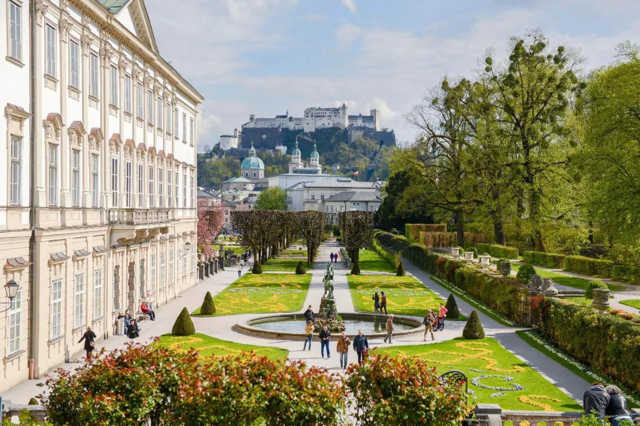 Pension Jahn — rooms and atmosphere
