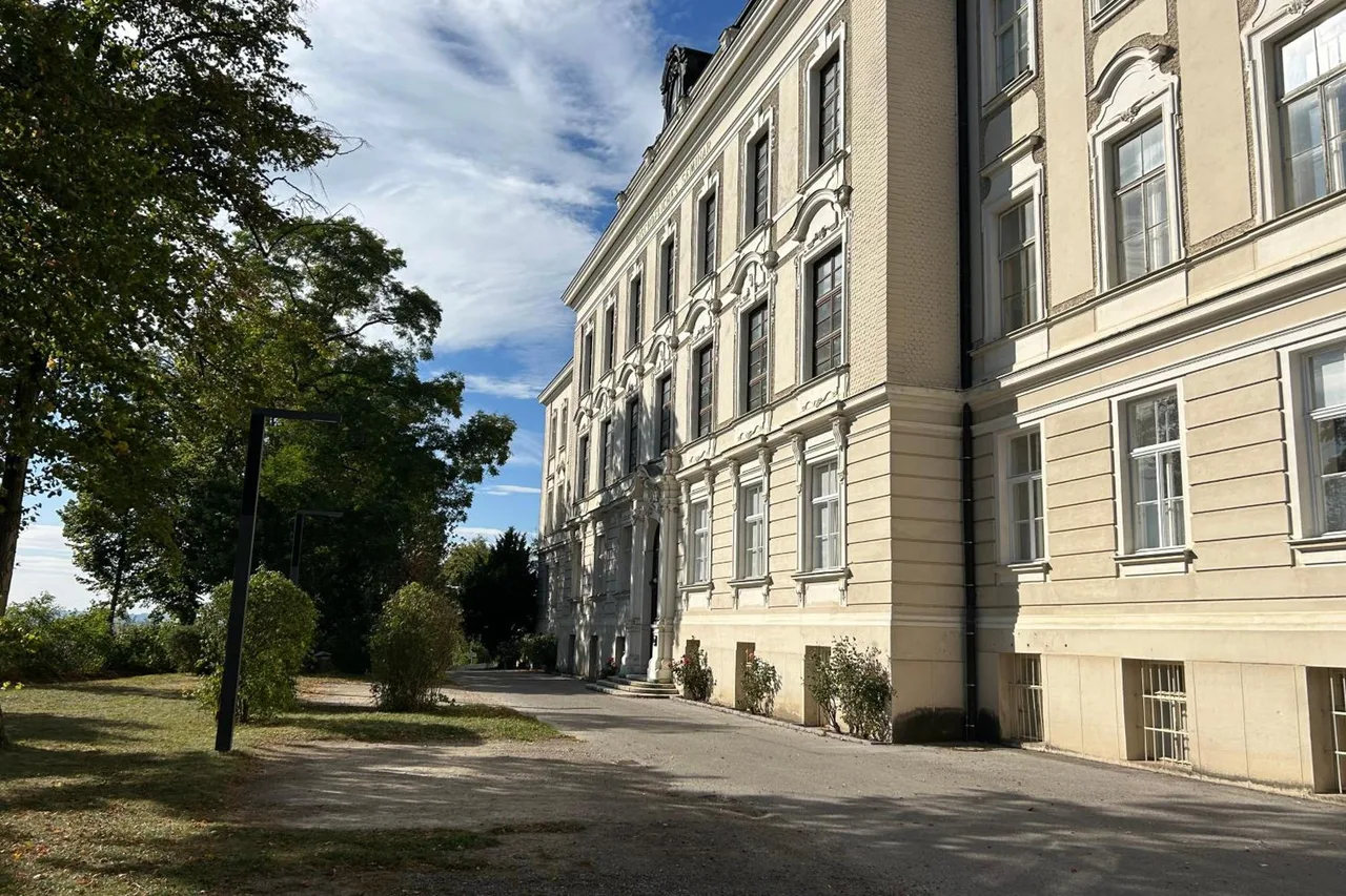 Pension l'Etage — ภาพห้องพักและบรรยากาศ