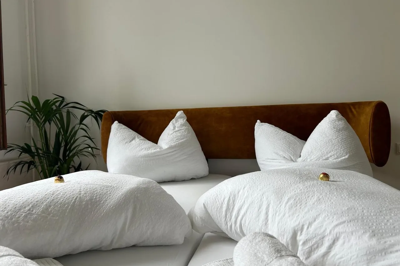 Pension l'Etage — ภาพห้องพักและบรรยากาศ