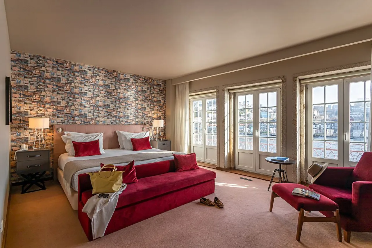 Pestana Vintage Porto Hotel & World Heritage Site — rooms and atmosphere