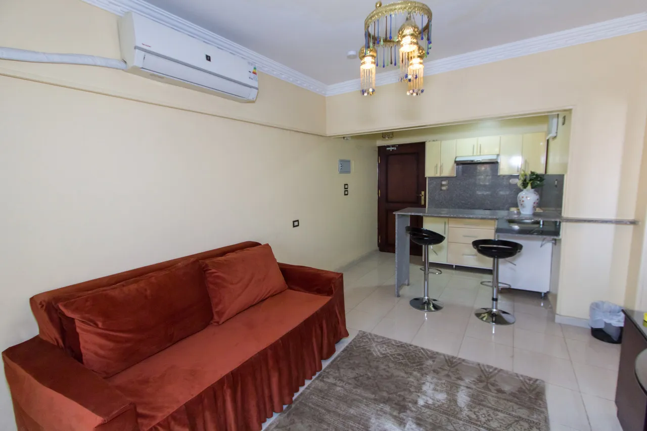 Philae Hotel Aswan — rooms and atmosphere