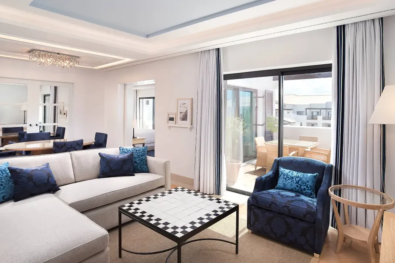Pine Cliffs Hotel, a Luxury Collection Resort — rooms and atmosphere
