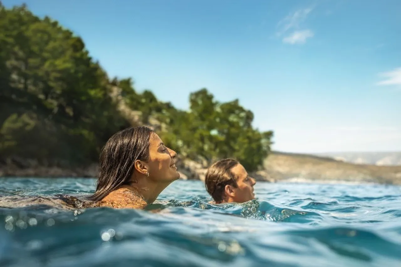Places Hvar by Valamar — ภาพห้องพักและบรรยากาศ