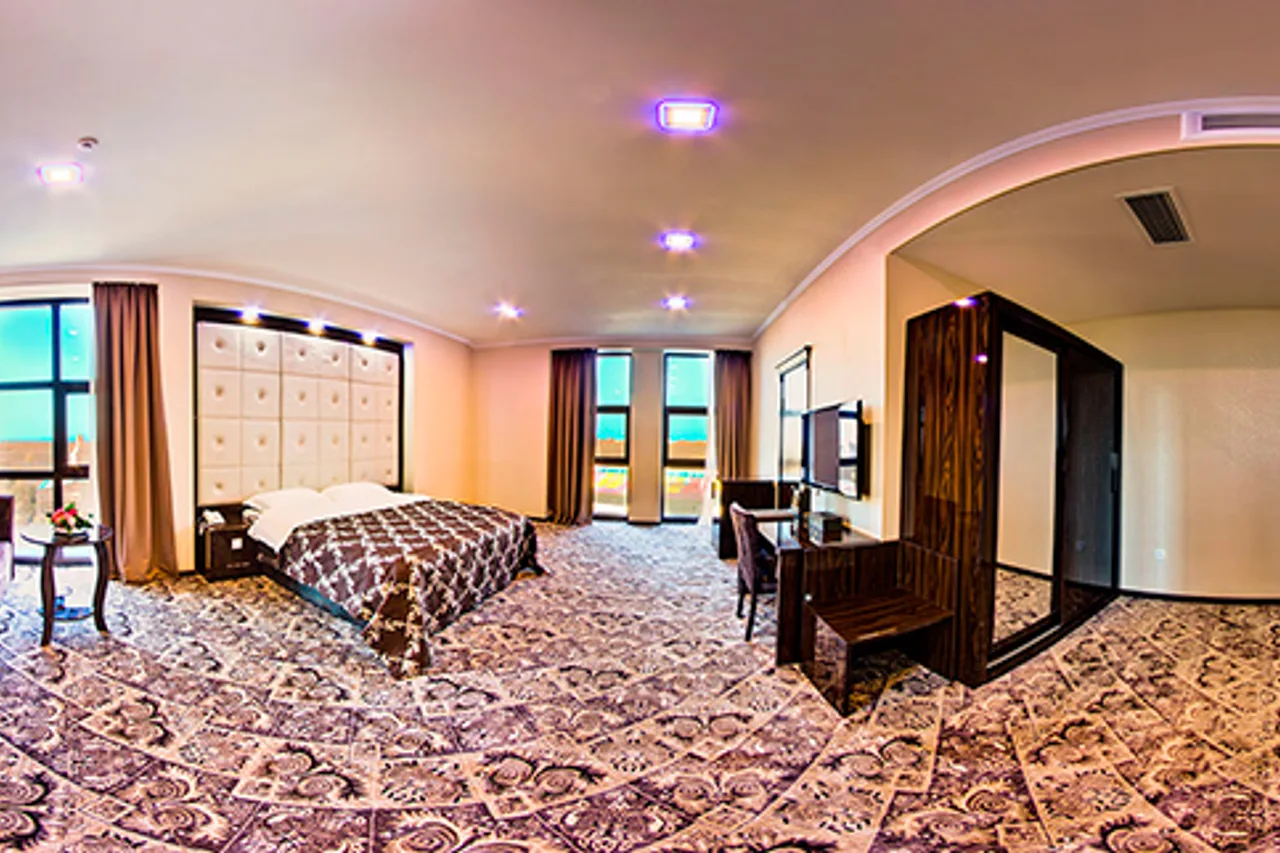 Plaza Hotel Bishkek — ภาพห้องพักและบรรยากาศ