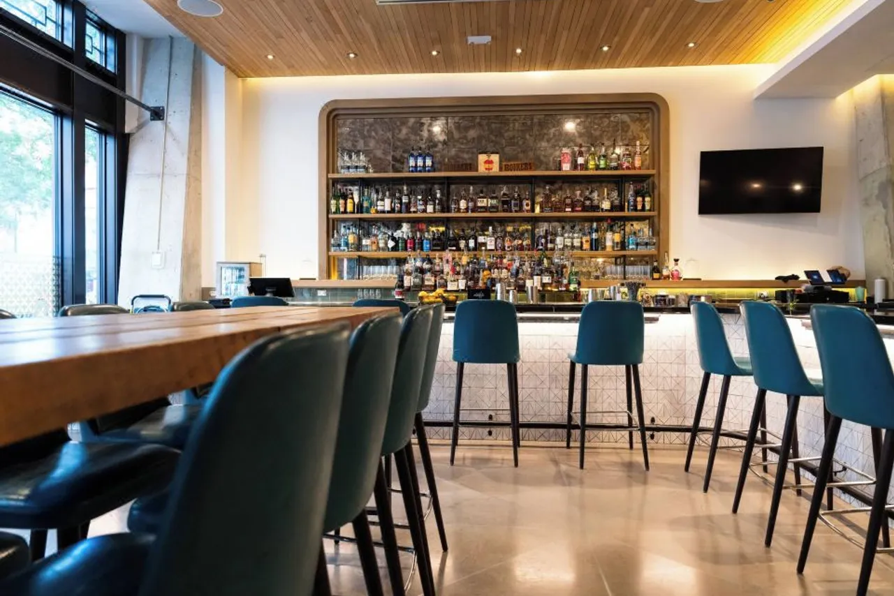 Motto by Hilton Washington DC City Center (formerly Pod DC) — ภาพห้องพักและบรรยากาศ