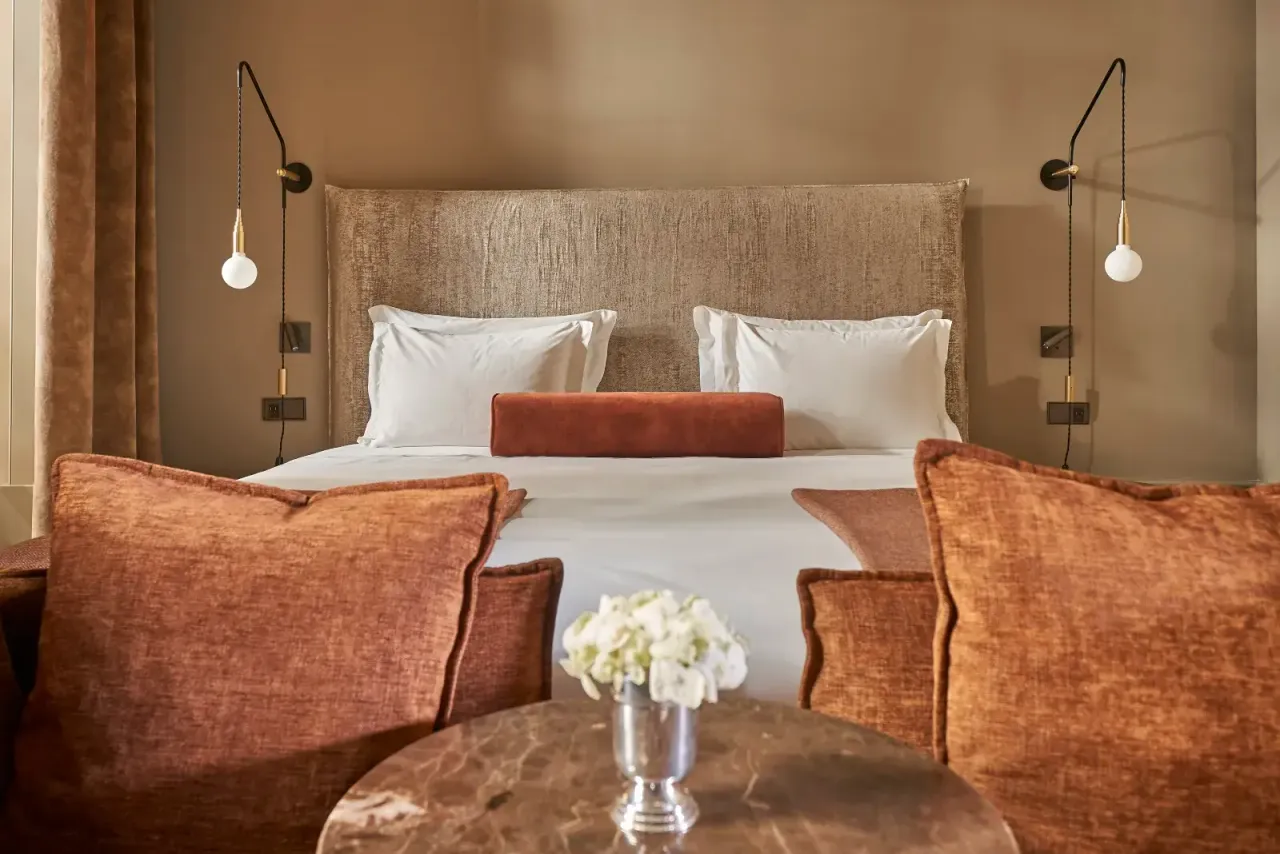 PortoBay Flores — rooms and atmosphere