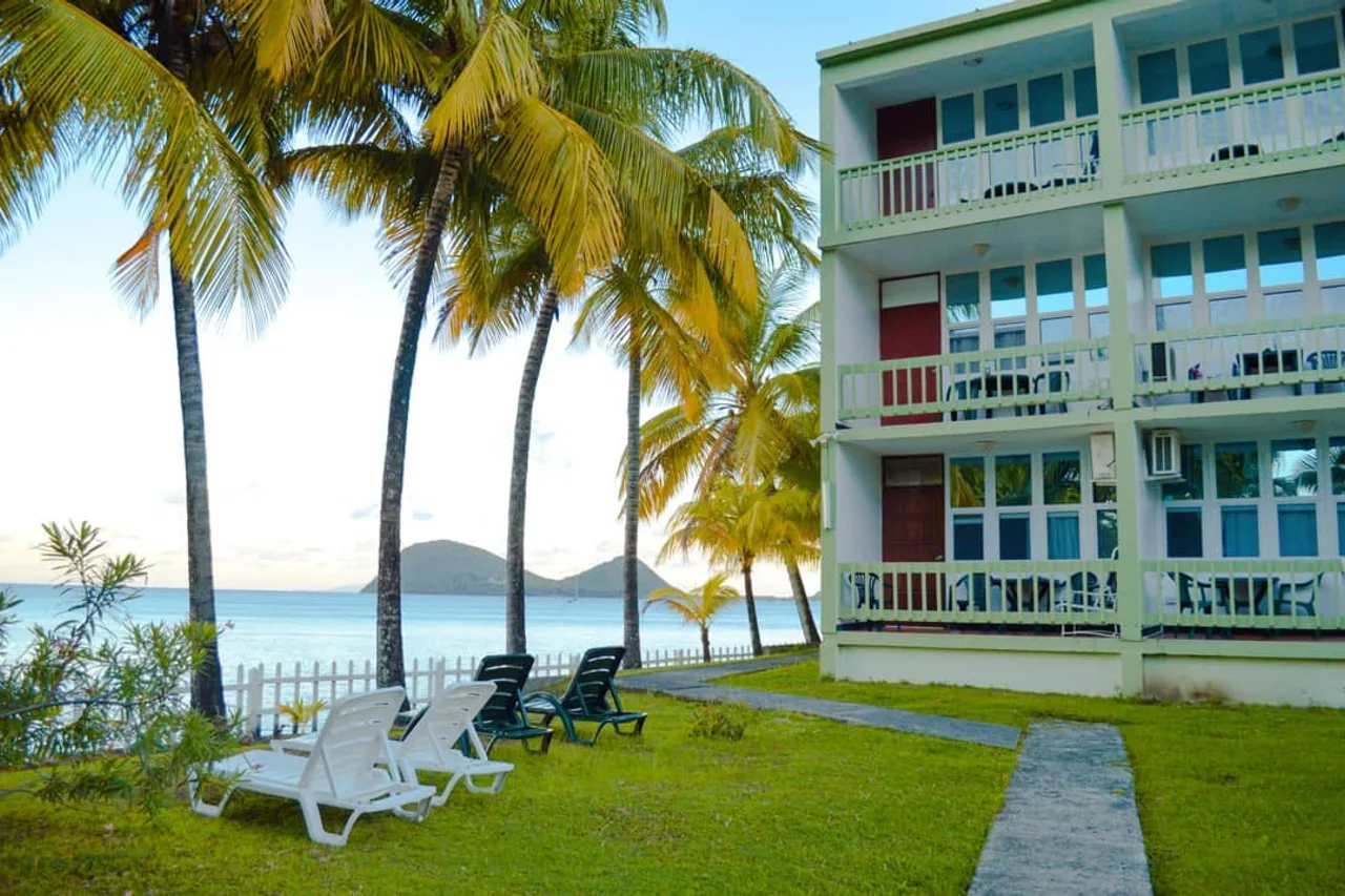 Portsmouth Beach Hotel — พอร์ตสมัท
