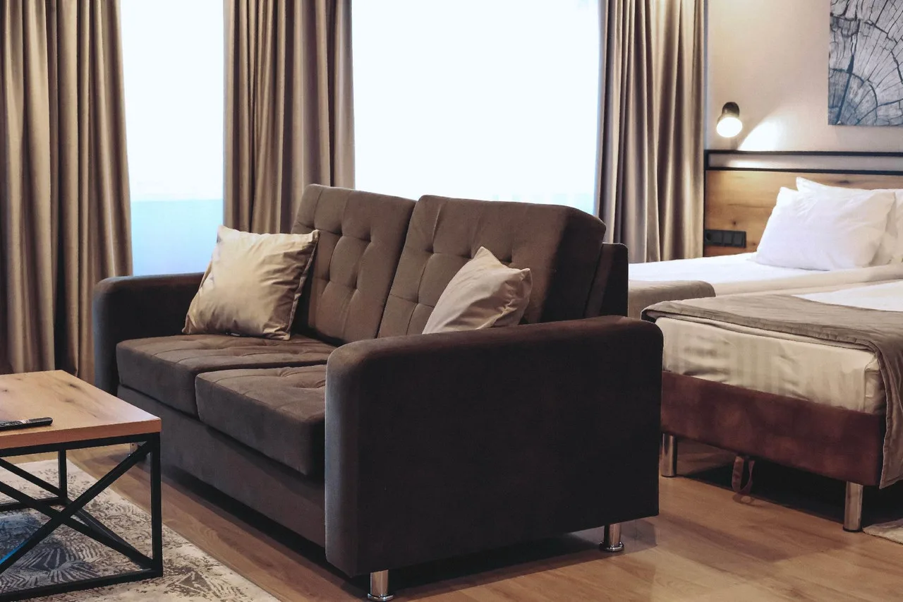 Posadskiy Hotel — ภาพห้องพักและบรรยากาศ