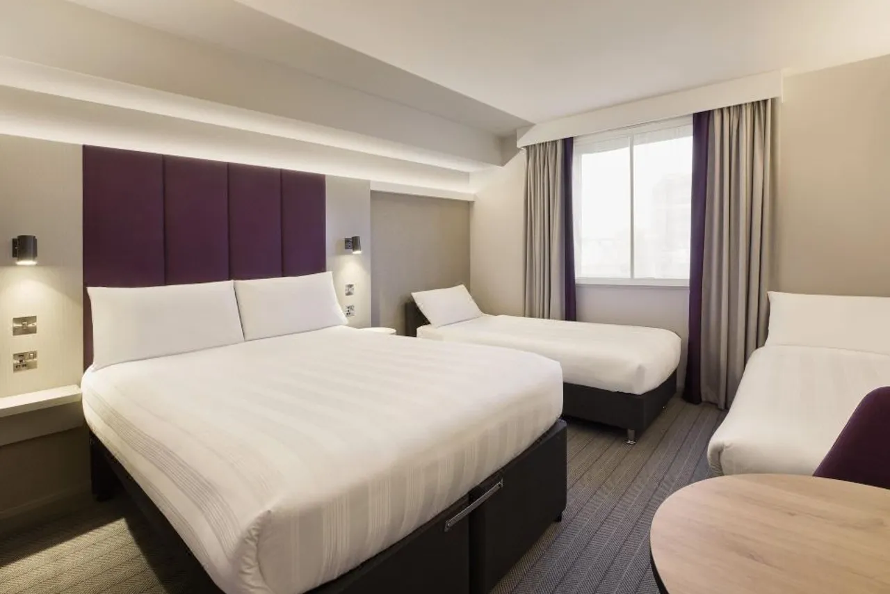 Premier Inn Cambridge City Centre (Corn Exchange/Lion Yard) — ภาพห้องพักและบรรยากาศ