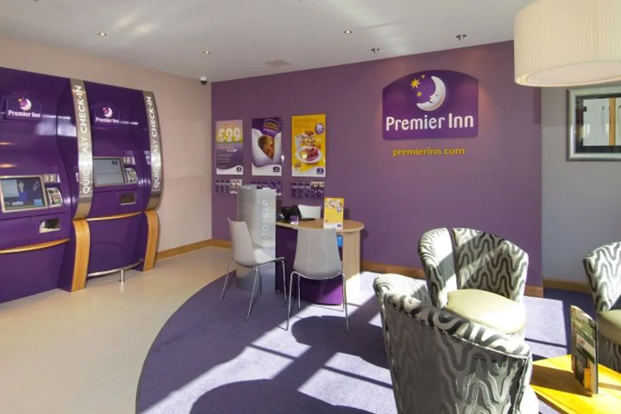 Premier Inn York City (Blossom Street South) — ภาพห้องพักและบรรยากาศ