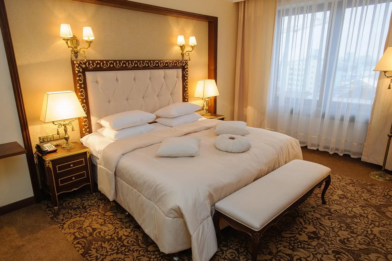 President Hotel Minsk — ภาพห้องพักและบรรยากาศ