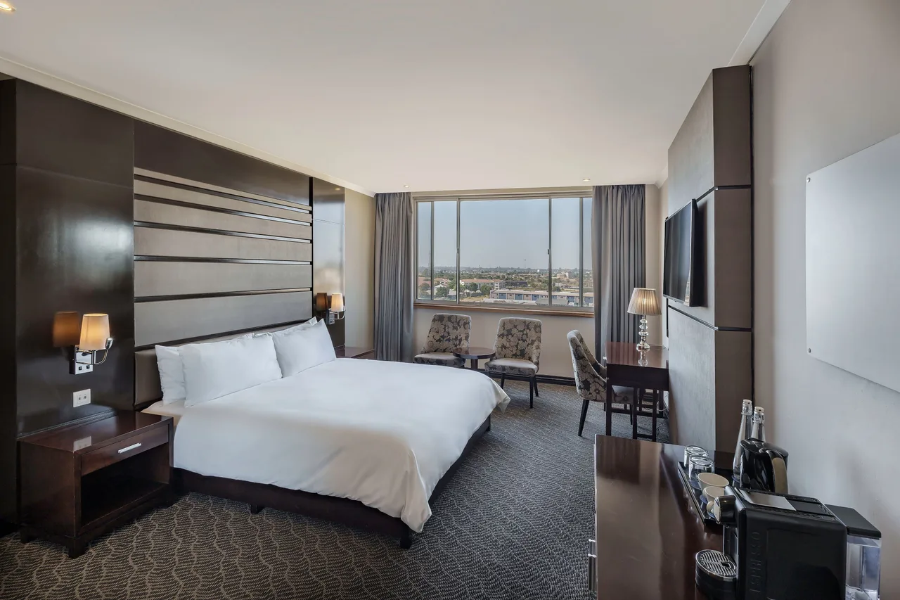 Protea Hotel by Marriott Lusaka Tower — ภาพห้องพักและบรรยากาศ
