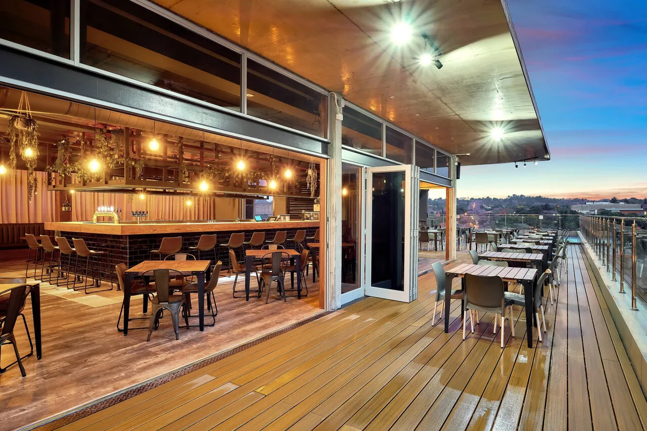 Protea Hotel by Marriott Pretoria Loftus Park — ภาพห้องพักและบรรยากาศ