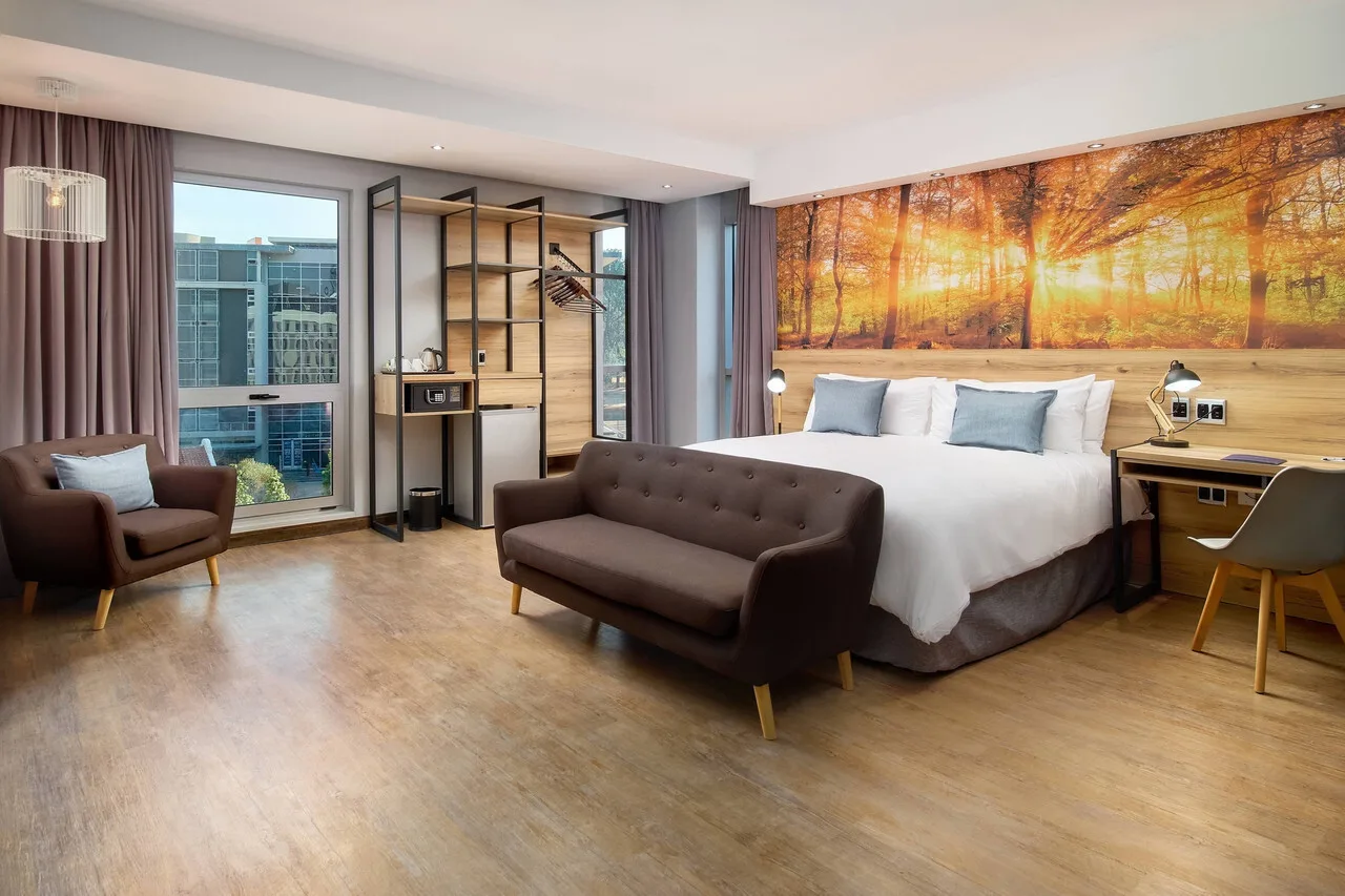 Protea Hotel by Marriott Pretoria Loftus Park — ภาพห้องพักและบรรยากาศ