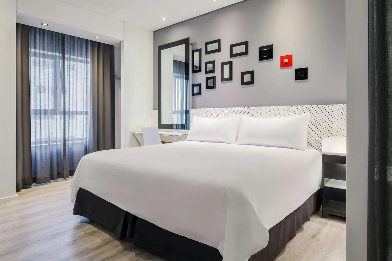 Protea Hotel Fire & Ice! by Marriott Pretoria Menlyn — ภาพห้องพักและบรรยากาศ