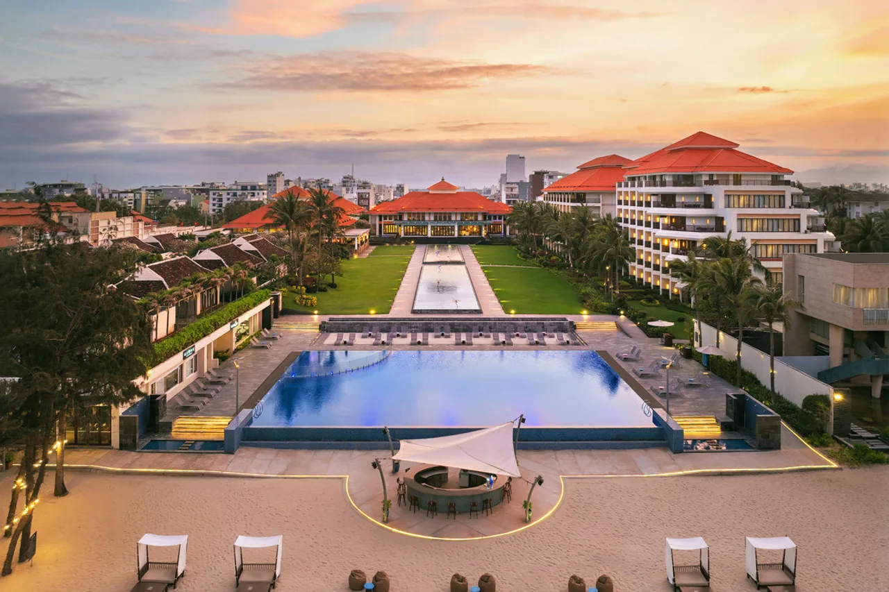 Pullman Danang Beach Resort — rooms and atmosphere