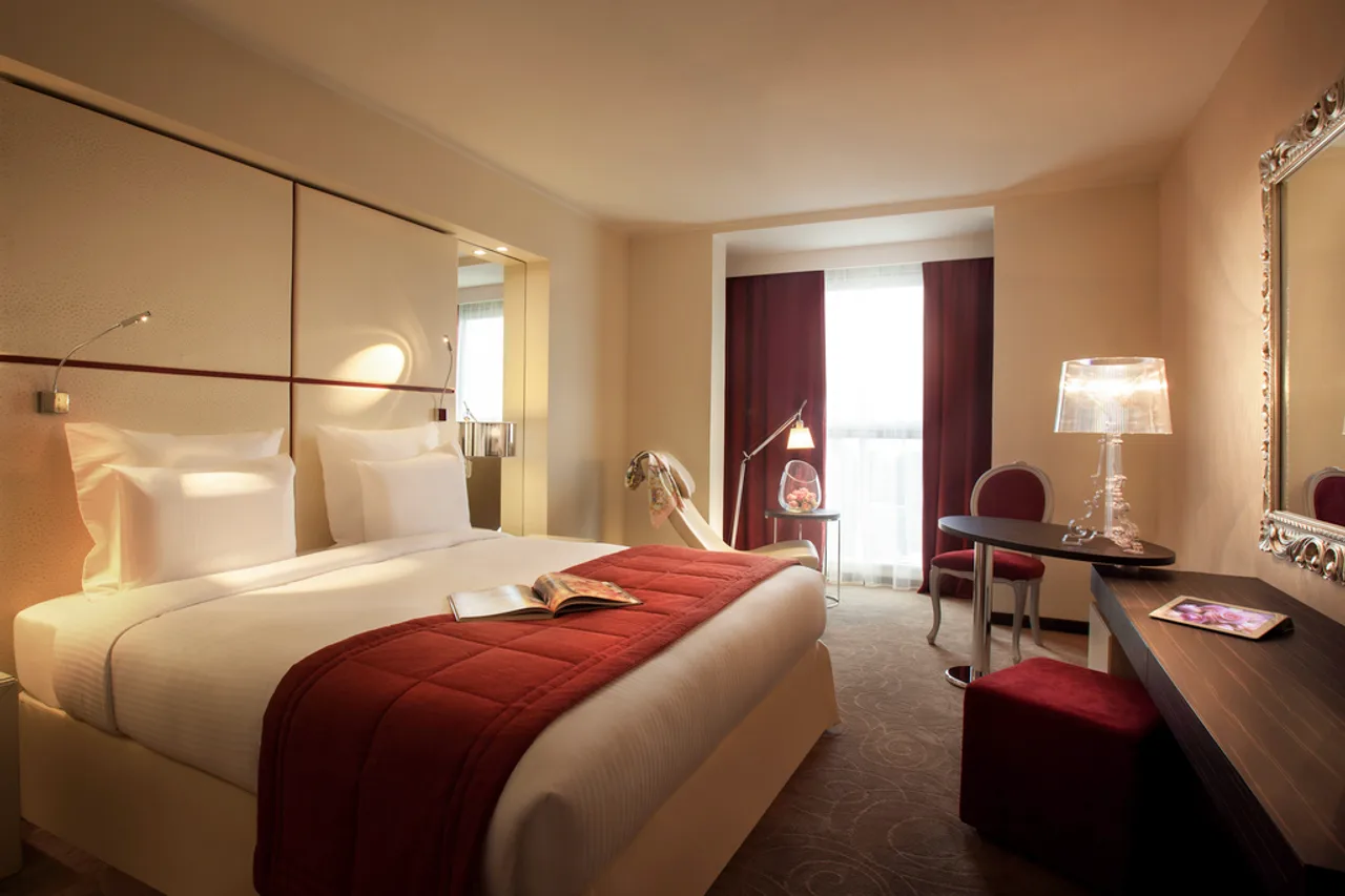 Pullman Kinshasa Grand Hotel — ภาพห้องพักและบรรยากาศ