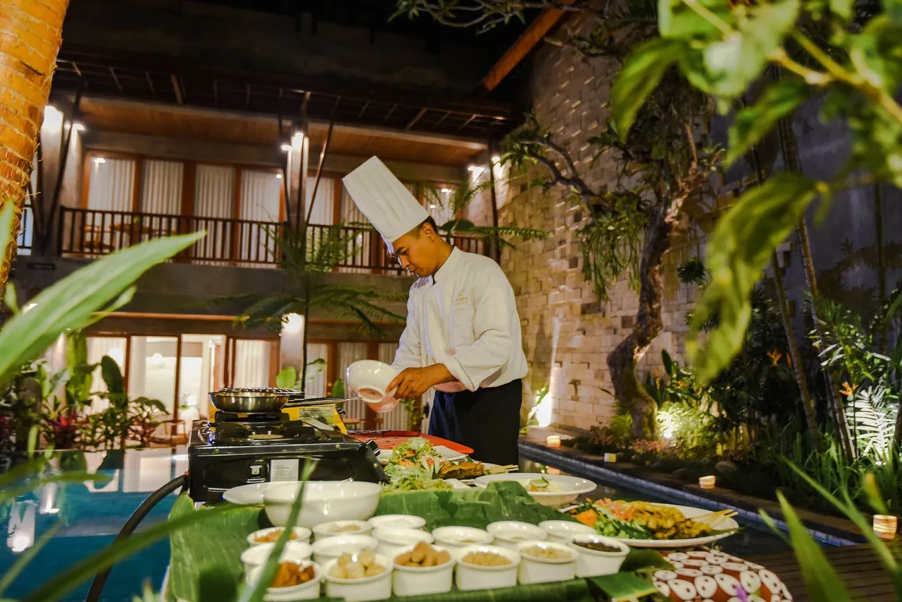 Purana Suite Ubud — rooms and atmosphere