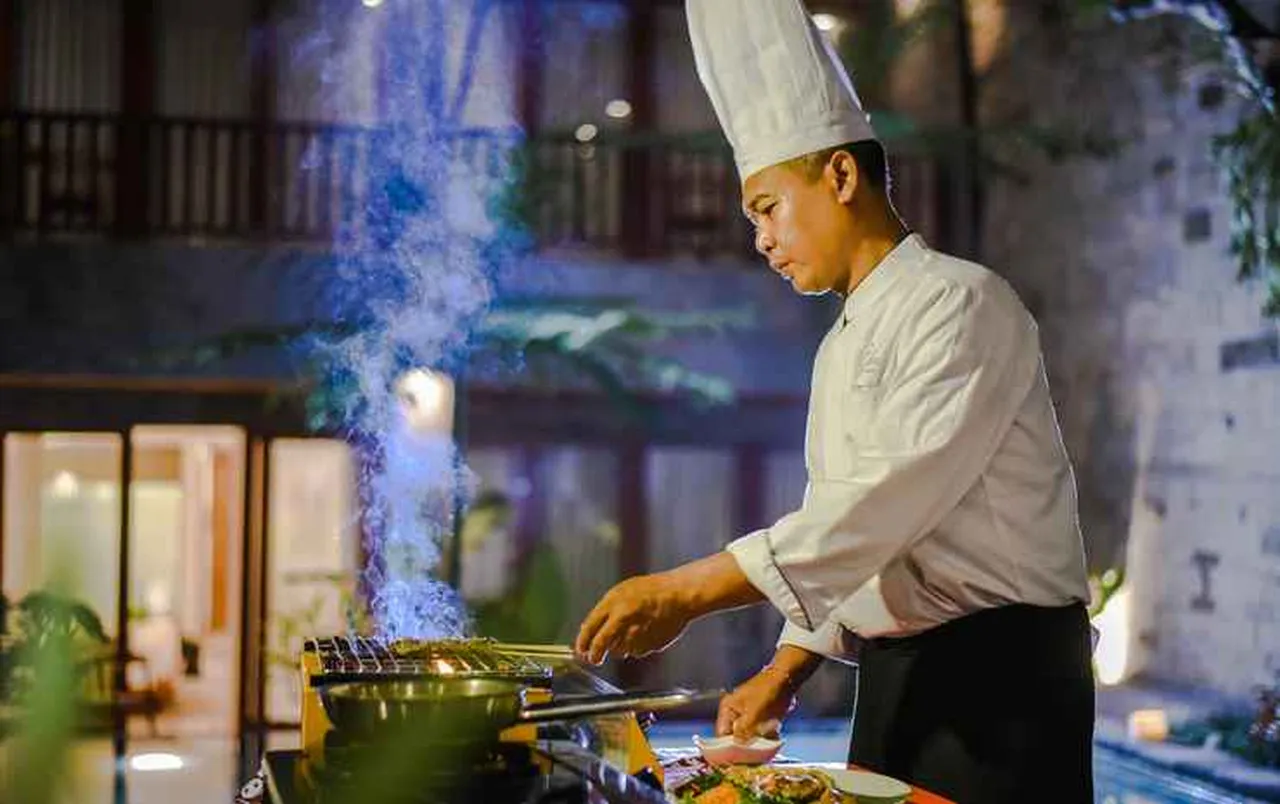 Purana Suite Ubud — rooms and atmosphere