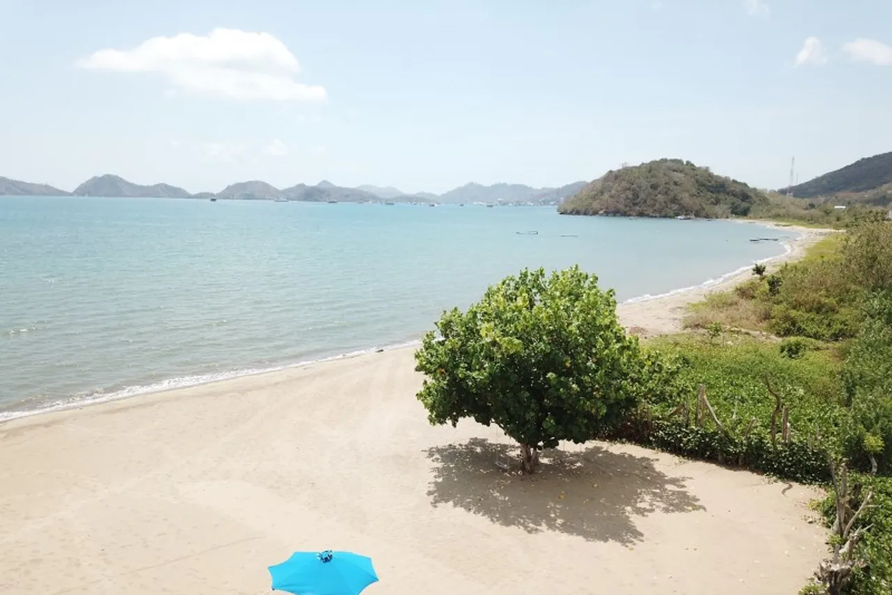 Puri Sari Beach Hotel — ภาพห้องพักและบรรยากาศ