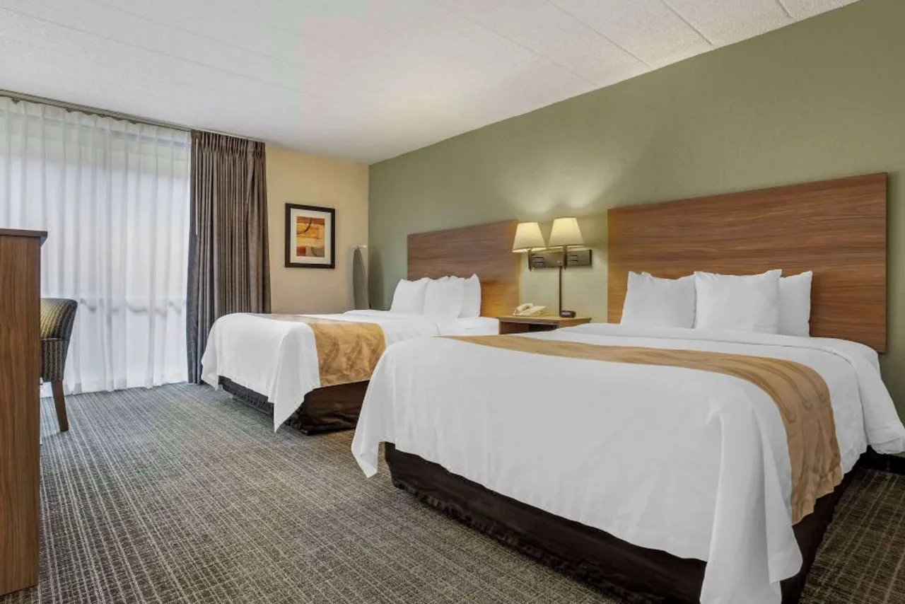 Quality Inn & Suites NRG Park - Medical Center — ภาพห้องพักและบรรยากาศ