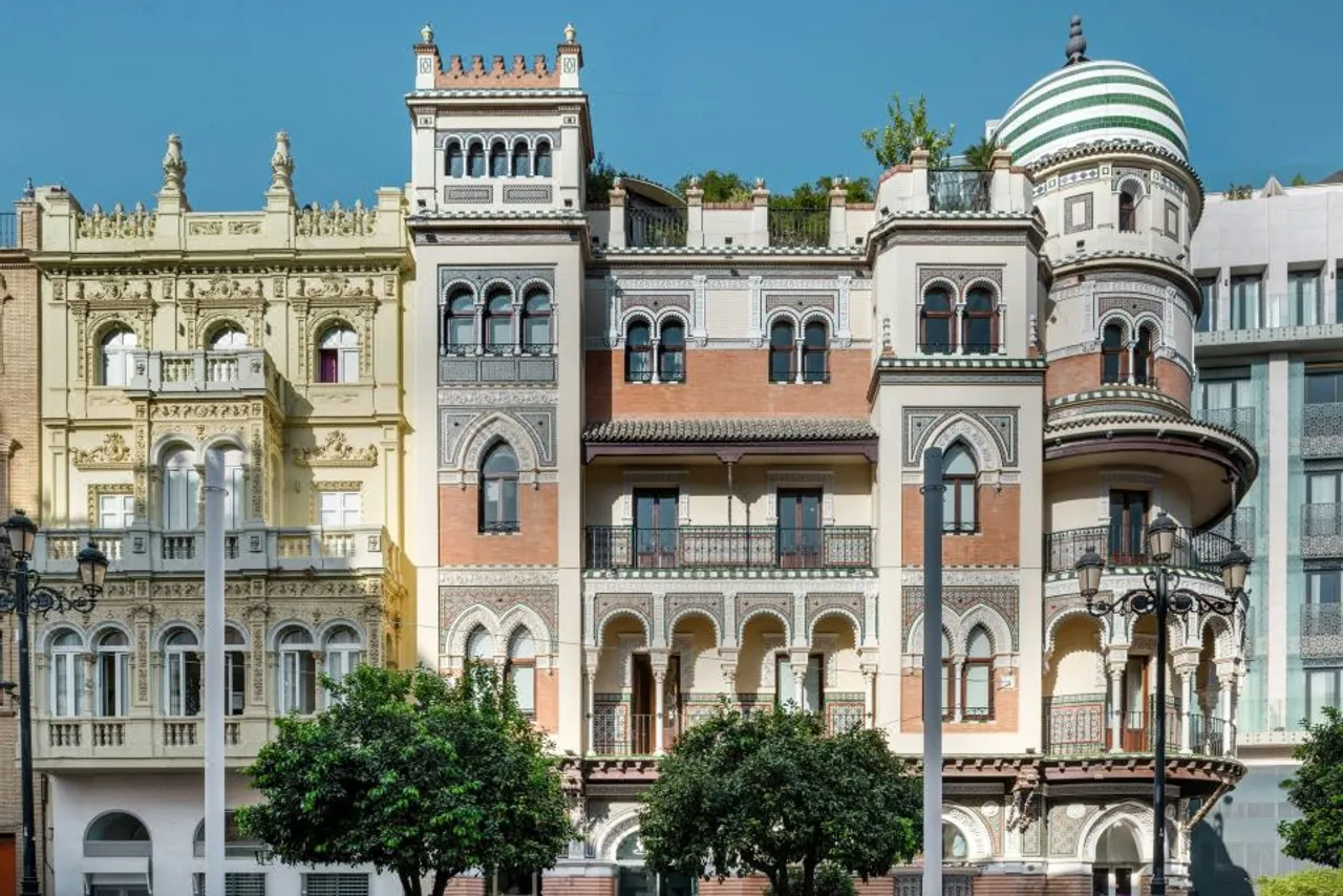 Querencia de Sevilla, Autograph Collection — rooms and atmosphere