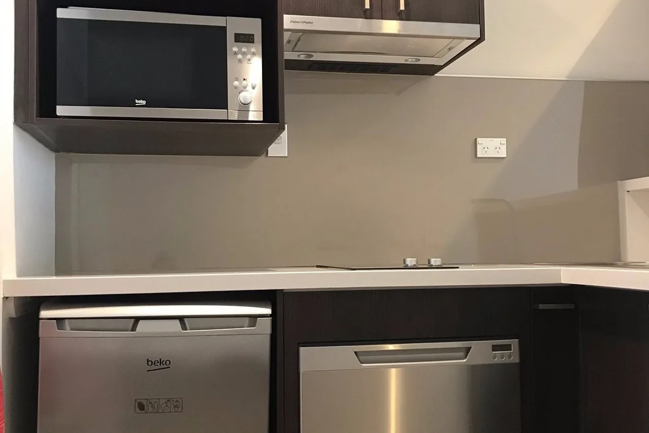 Quest Suva Serviced Apartments — ภาพห้องพักและบรรยากาศ
