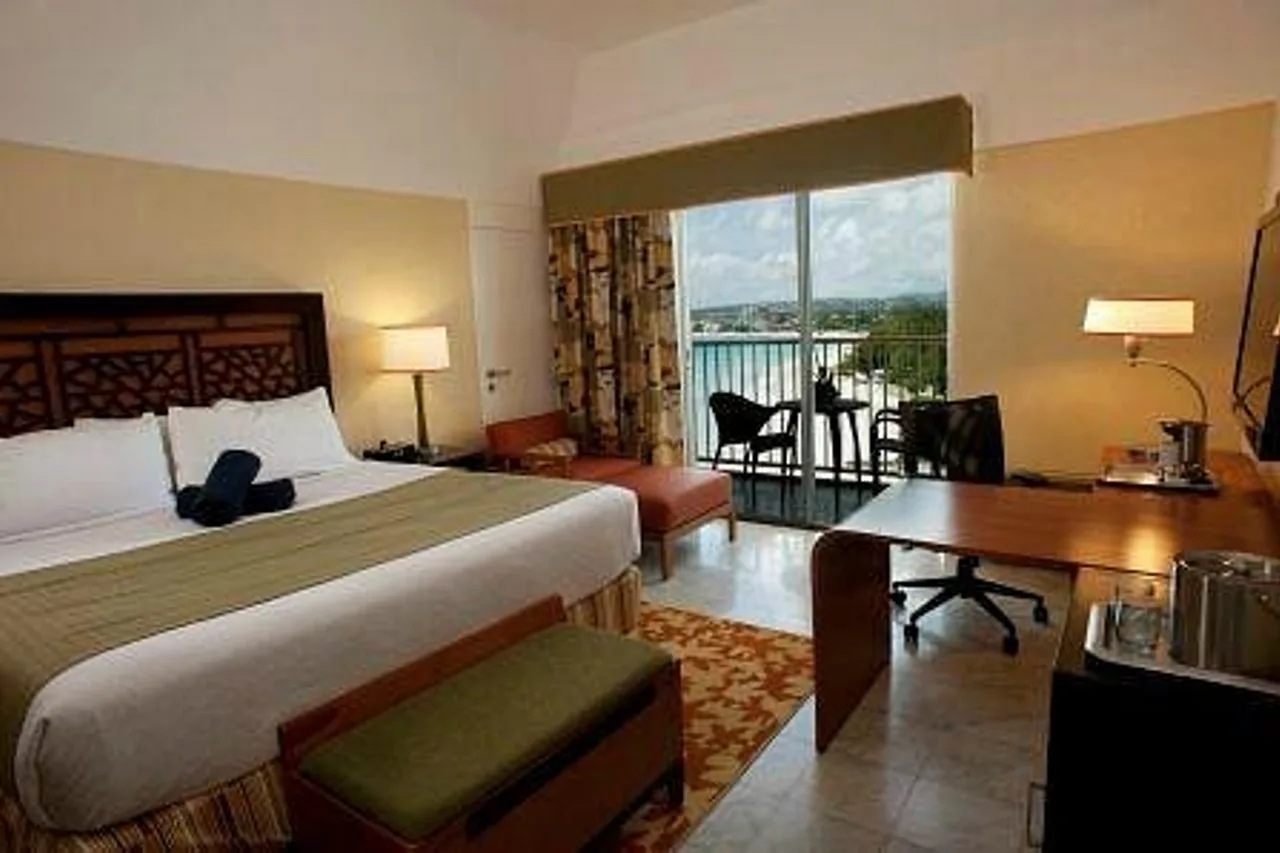 Radisson Aquatica Resort Barbados — ภาพห้องพักและบรรยากาศ