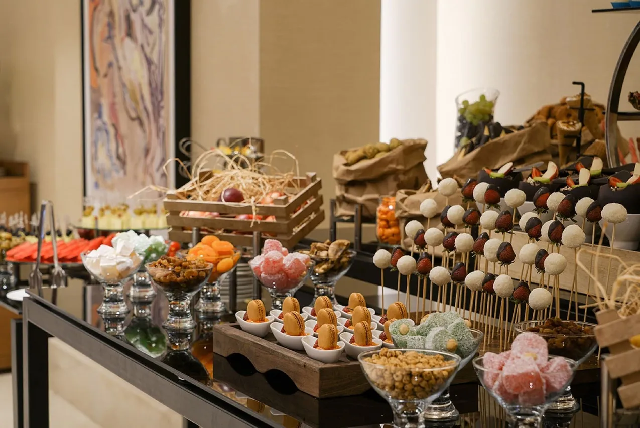 Radisson Blu Hotel Ankara Çankaya (เดิม Point Hotel Ankara) — rooms and atmosphere