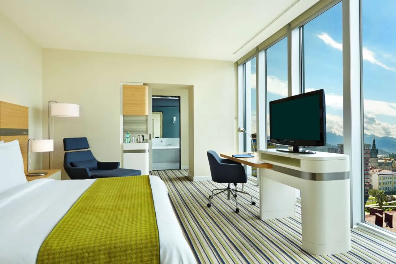 Radisson Blu Hotel, Batumi — ภาพห้องพักและบรรยากาศ