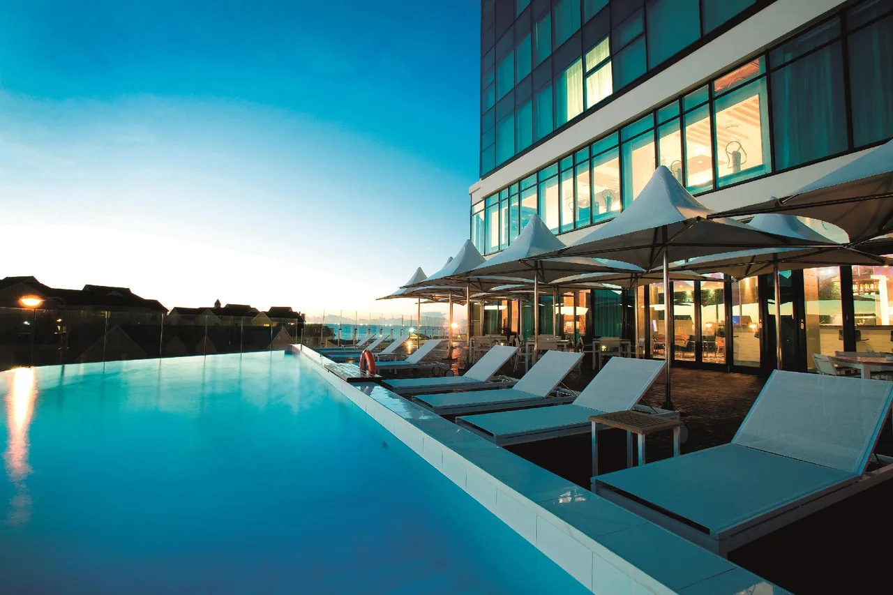 Radisson Blu Hotel, Port Elizabeth — พอร์ตเอลิซาเบธ