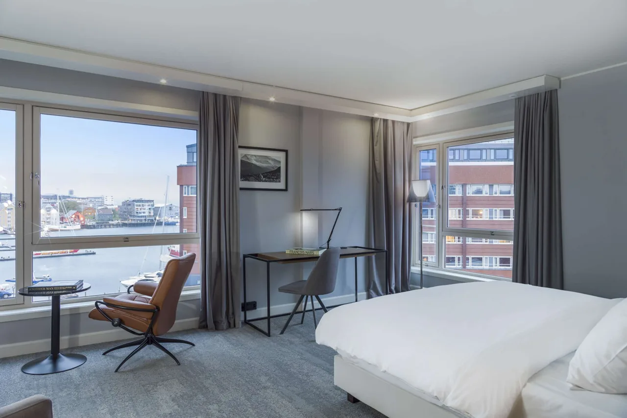 Radisson Blu Hotel, Tromsø — ภาพห้องพักและบรรยากาศ