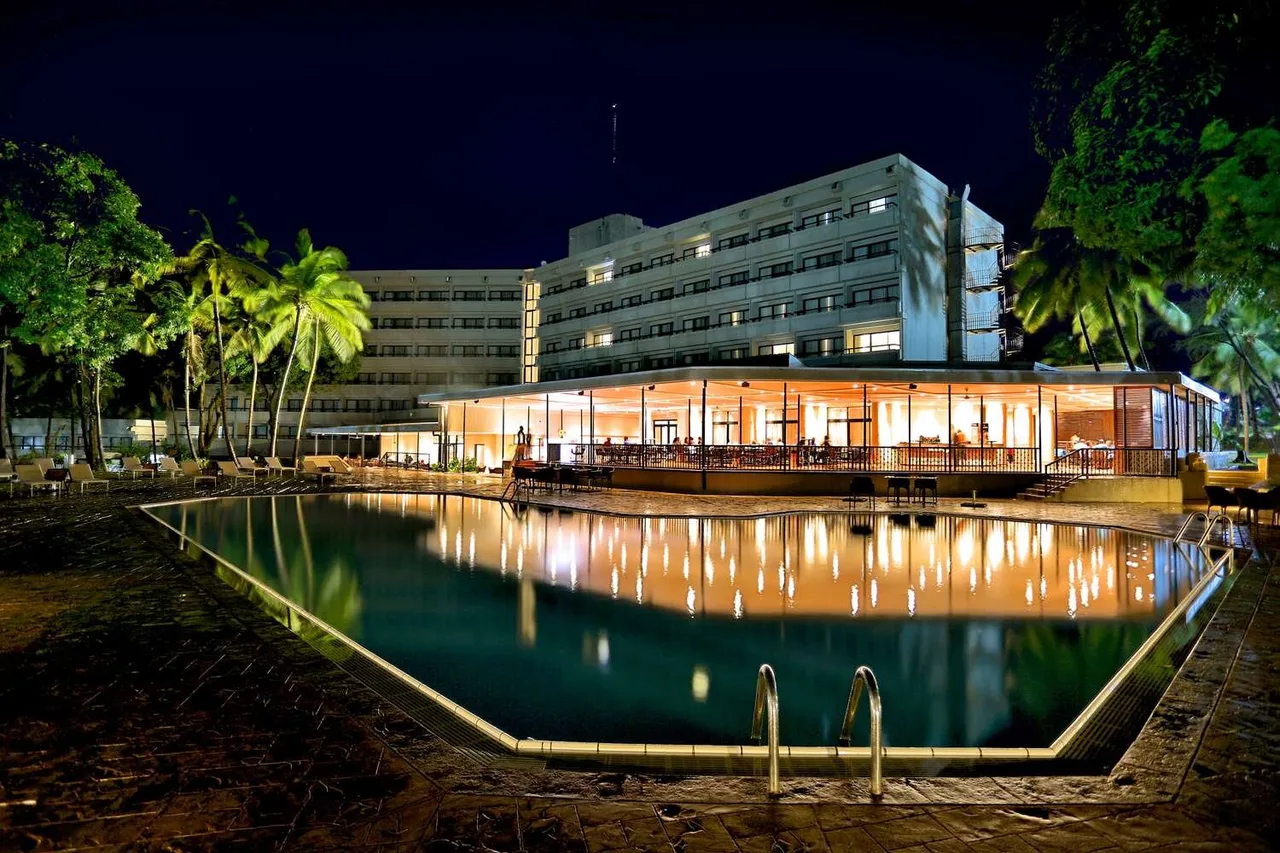 Radisson Blu Mammy Yoko Hotel Freetown — ภาพห้องพักและบรรยากาศ