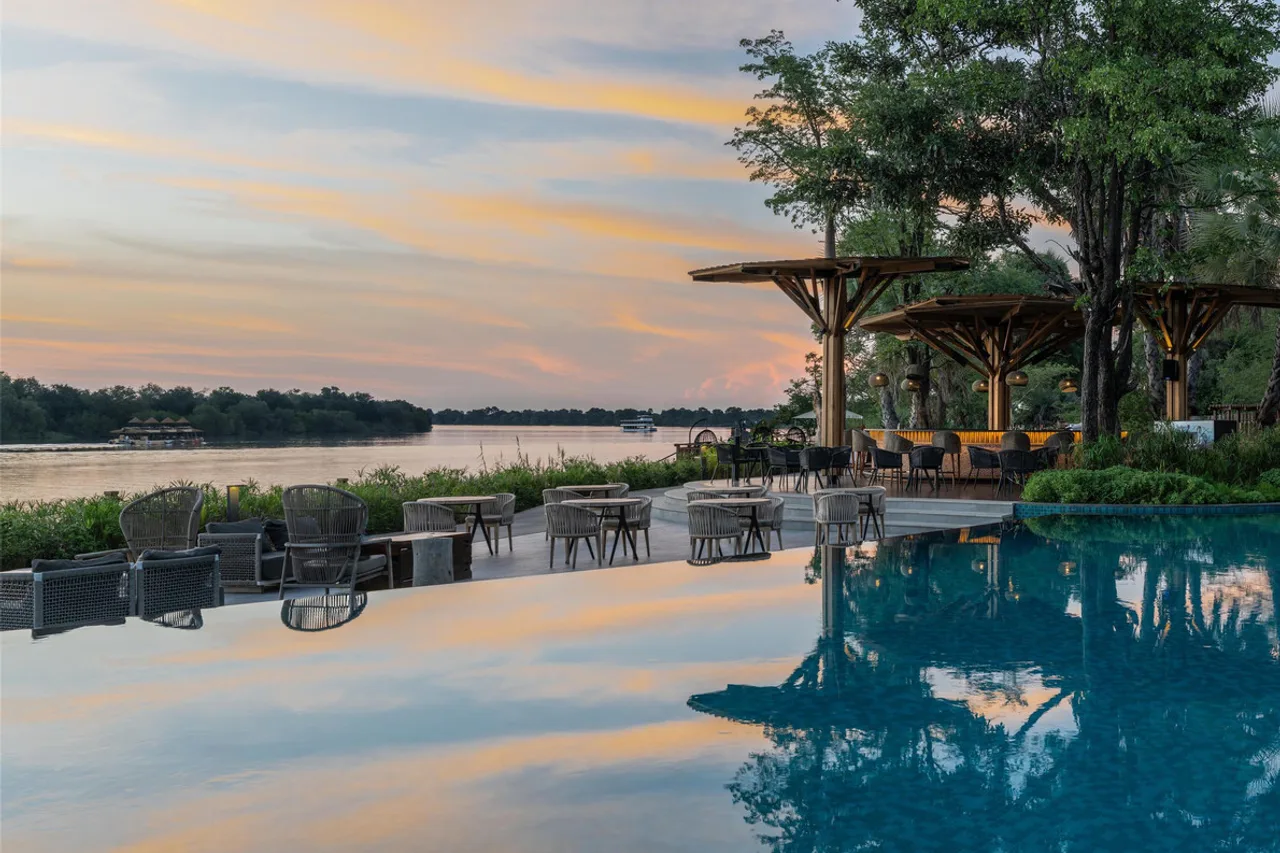 Radisson Blu Mosi-oa-Tunya Livingstone Resort — ภาพห้องพักและบรรยากาศ