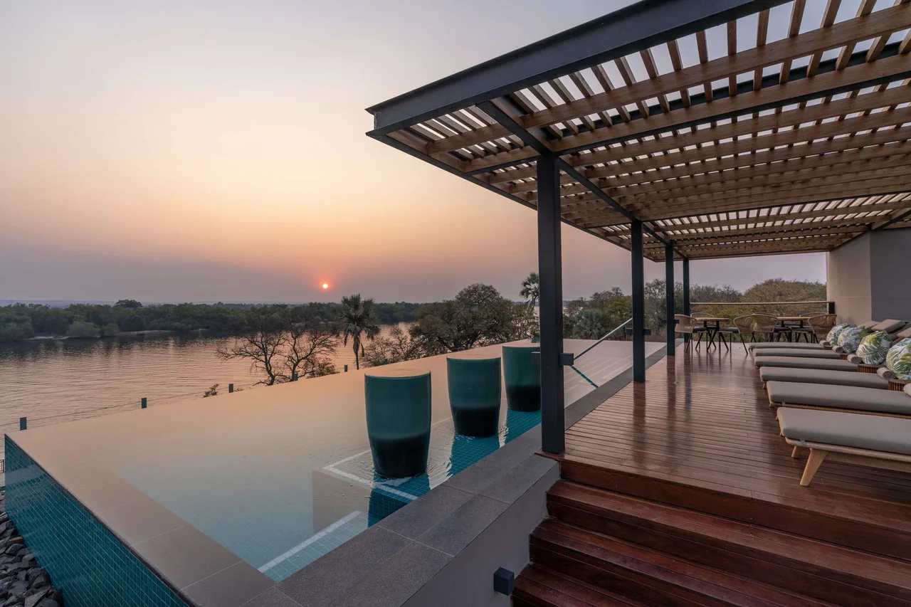Radisson Blu Mosi-oa-Tunya Livingstone Resort — ภาพห้องพักและบรรยากาศ